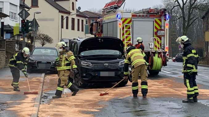 FW-EN: Feueralarm im &quot;Jagdzimmer&quot; - Vier Einsätze am Samstag