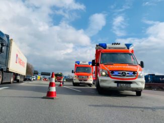 FW-GLA: Verkehrsunfall mit mehreren Verletzten auf der BAB 2