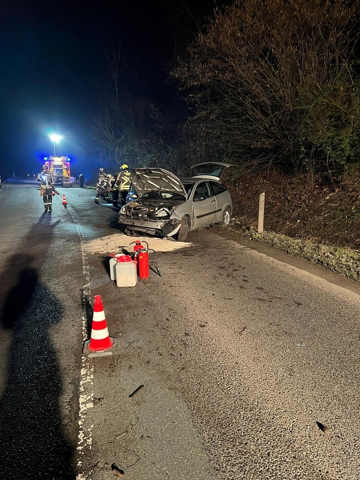 FW Hünxe: Verkehrsunfall