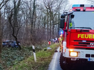 FW Lehrte: Verkehrsunfall zwischen Steinwedel und Burgdorf geht glimpflich aus