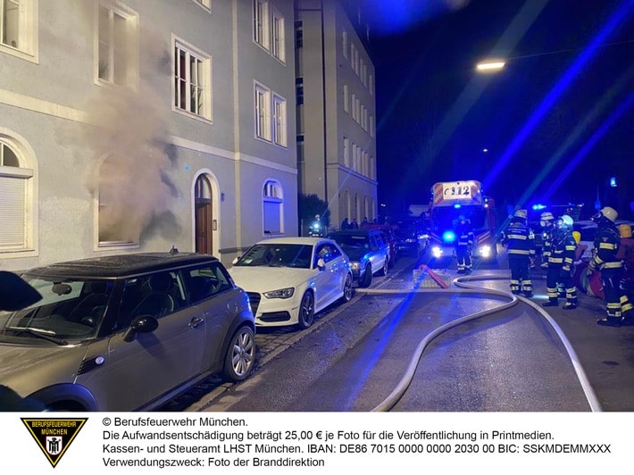 FW-M: Nächtlicher Zimmerbrand mit einem Verletzten (Au-Haidhausen)