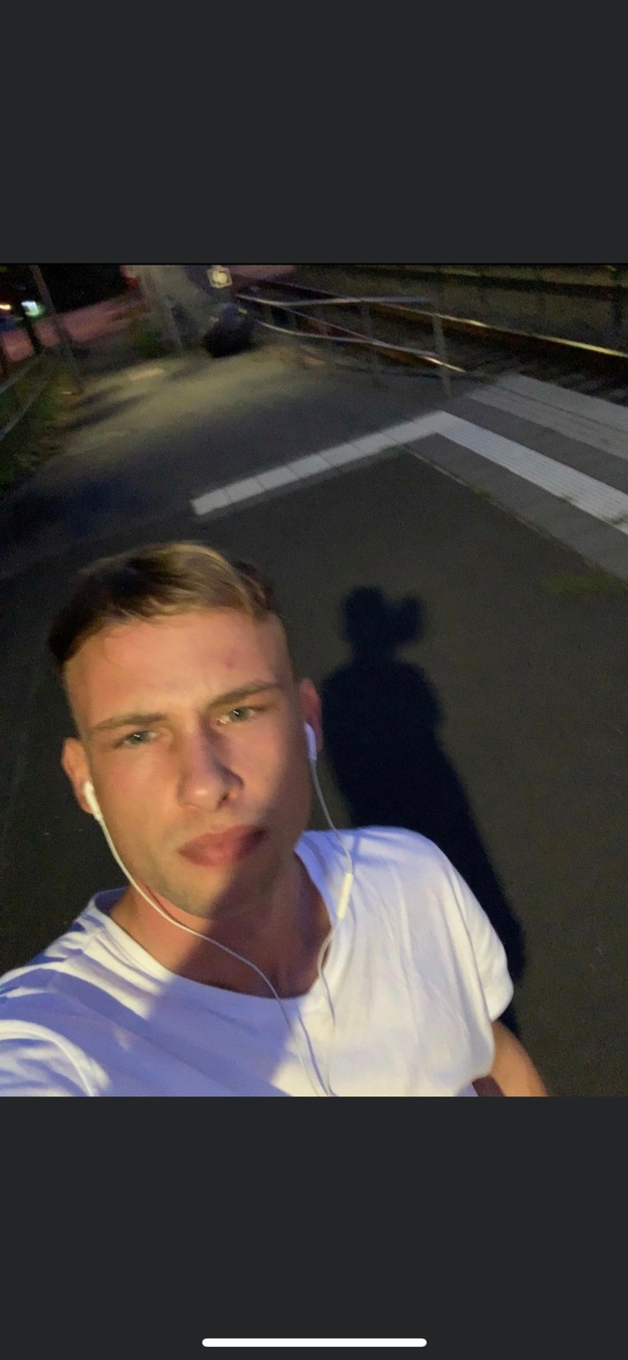 POL-HH: 201210-1. Öffentlichkeitsfahndung nach dem 27-jährigen Ruben Freudenberg