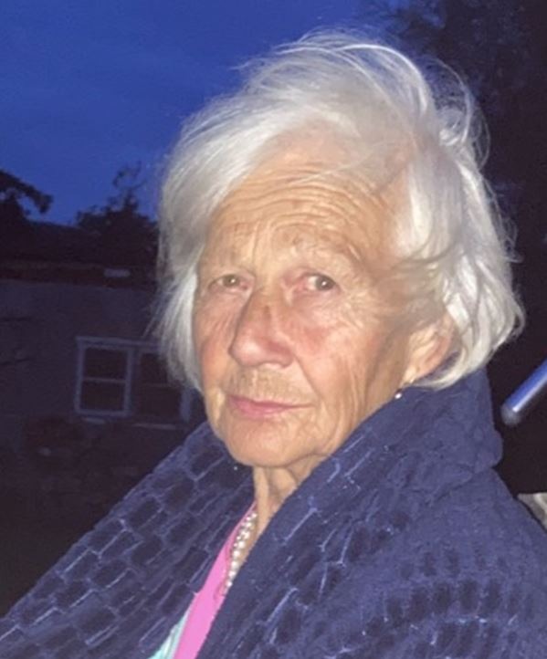 POL-OH: POL-OH: Heringen/Werra - Seniorin aus Widdershausen vermisst - Öffentlichkeitsfahndung mit Lichtbild - - - (Bild wurde nicht übertragen 2. Versuch) - - -