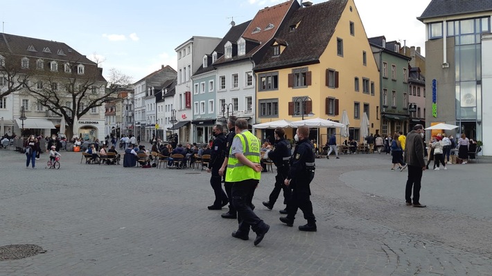 POL-SBR-STADT: Polizei sichert Fußballspiel und kontrolliert gemeinsam mit dem Ordnungsamt Saarbrücken die Einhaltung der Corona-Verordnung